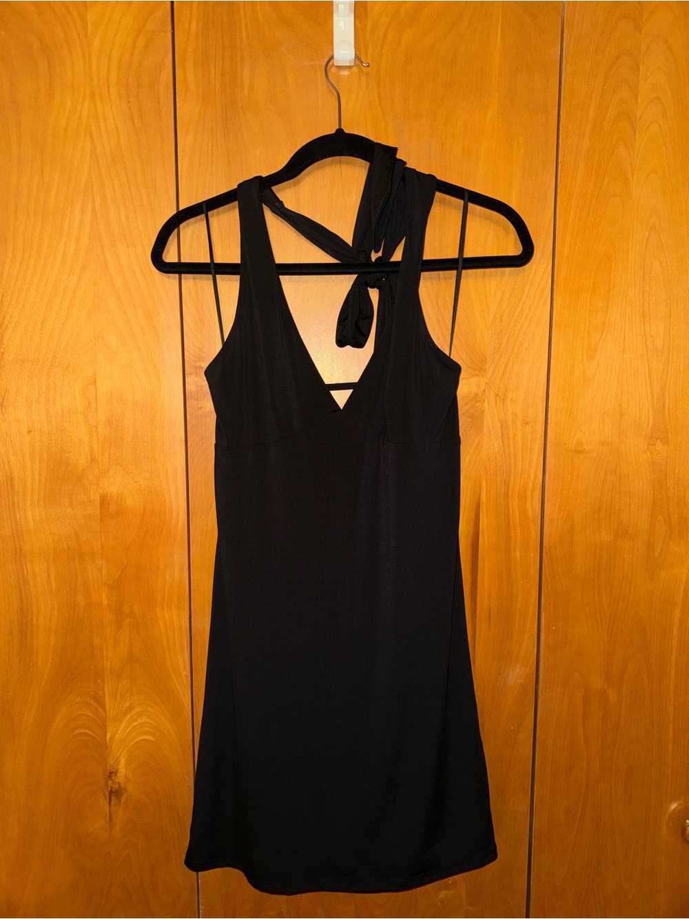 Black Halter Neck V-Neck Dress with open back